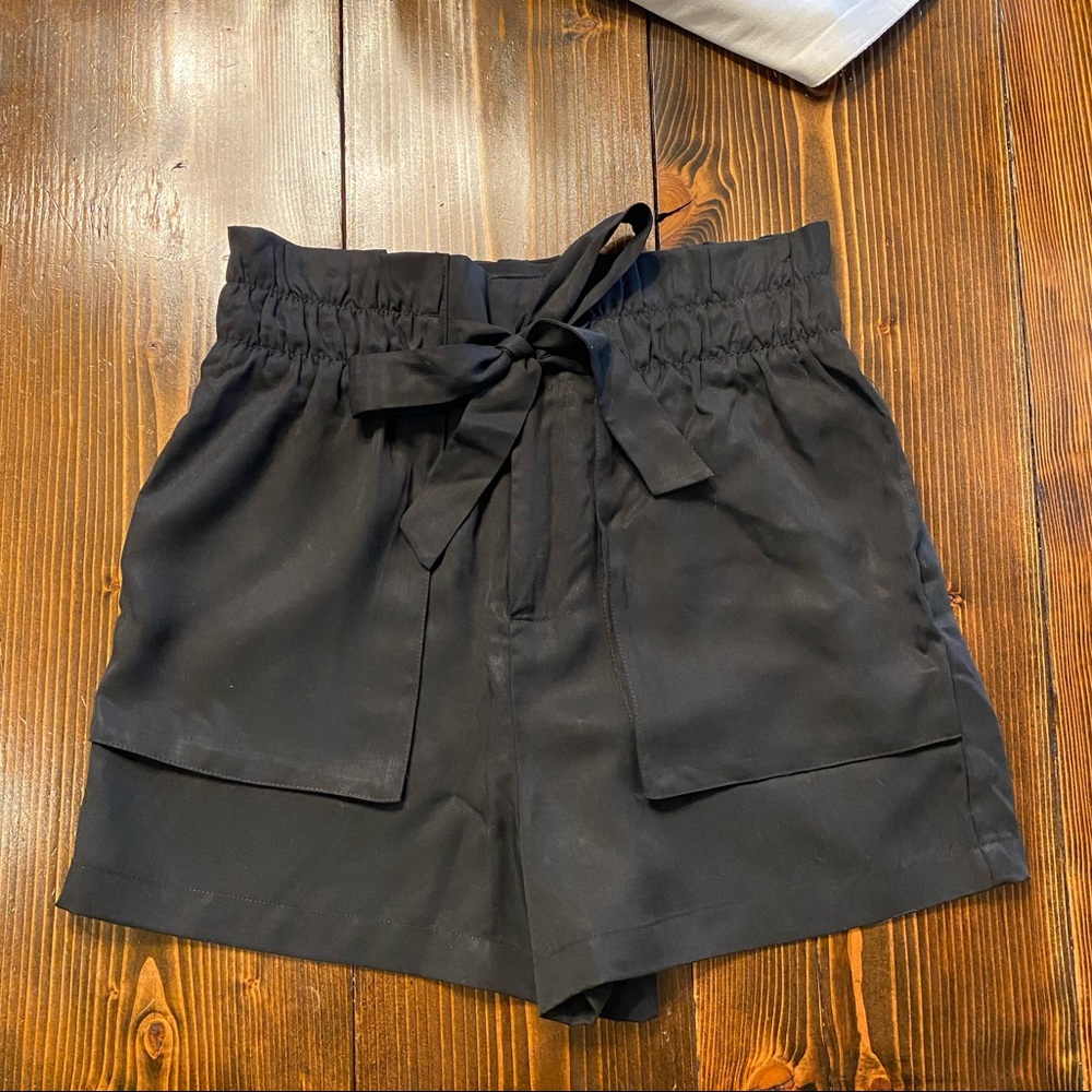 Socialite Paper Bag Tie at Waist Shorts